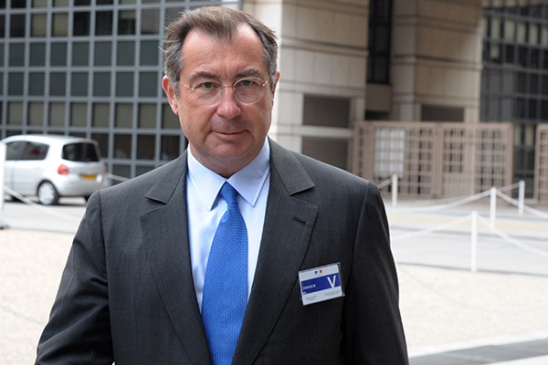 Мартен Буиг, главный союзник Путина и туркмен-баши во Франции