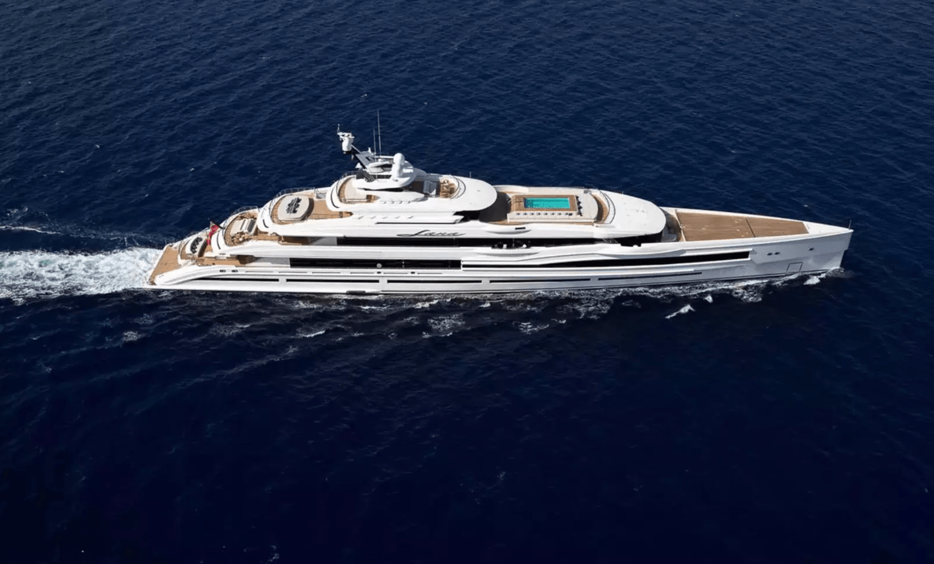 Яхта Lena Геннадия Тимченко