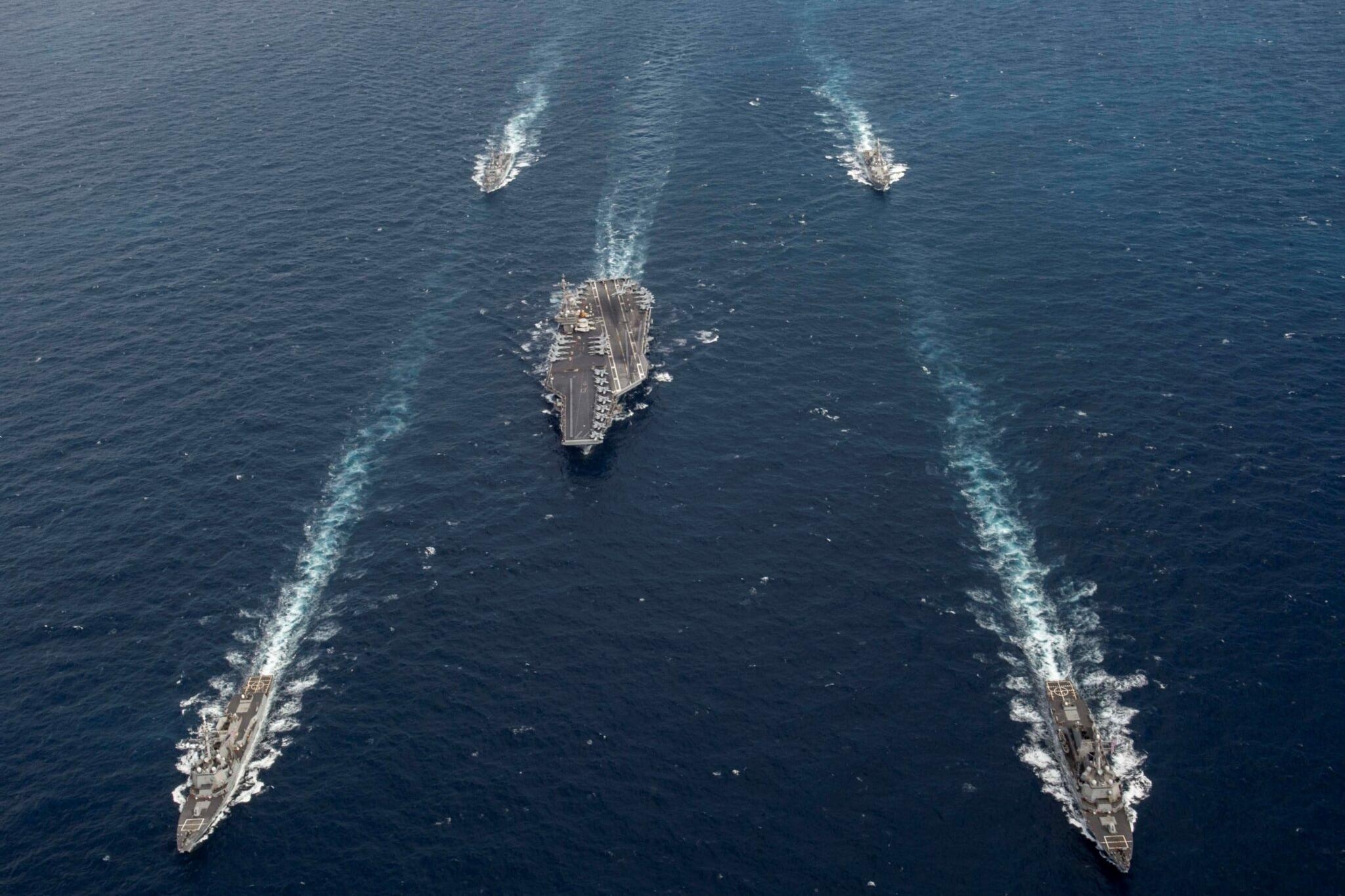 Фото: U.S. NAVY / Mass Communication Specialist Seaman Apprentice Samuel Wagner