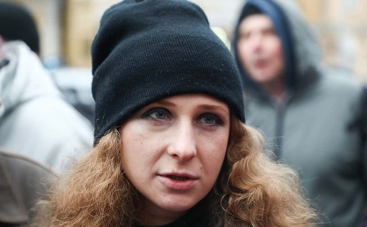 Участница Pussy Riot Мария Алехина задержана за демонстрацию нацистской символики