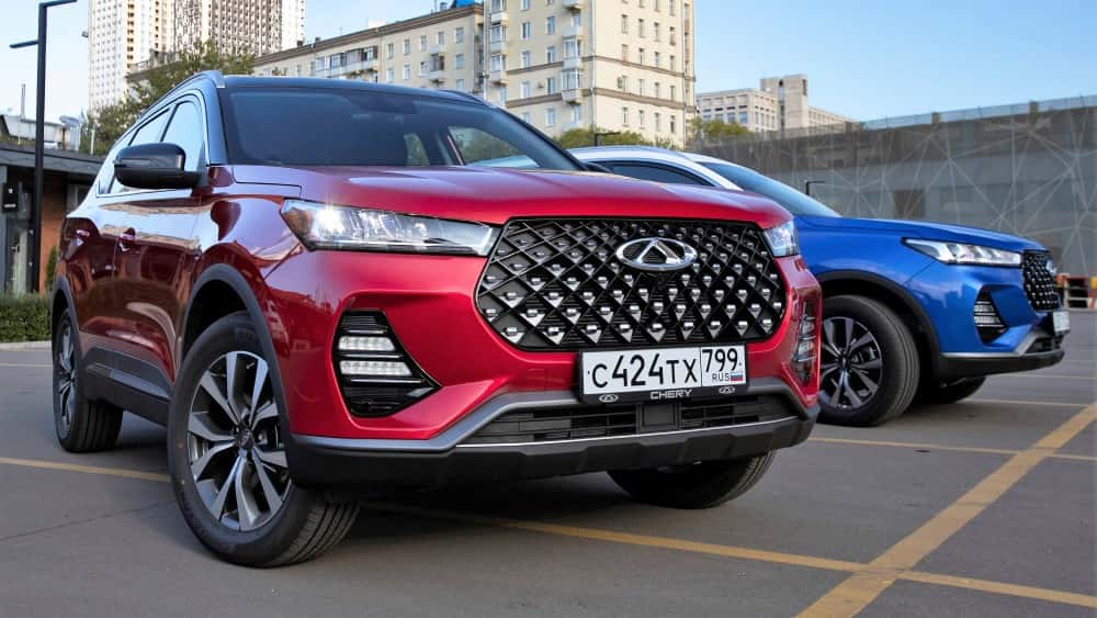 Китайские компании захватили российский рынок и вынуждают дилеров торговать в убыток