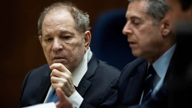 Харви Вайнштейн признан виновным в изнасиловании модели — уроженки России