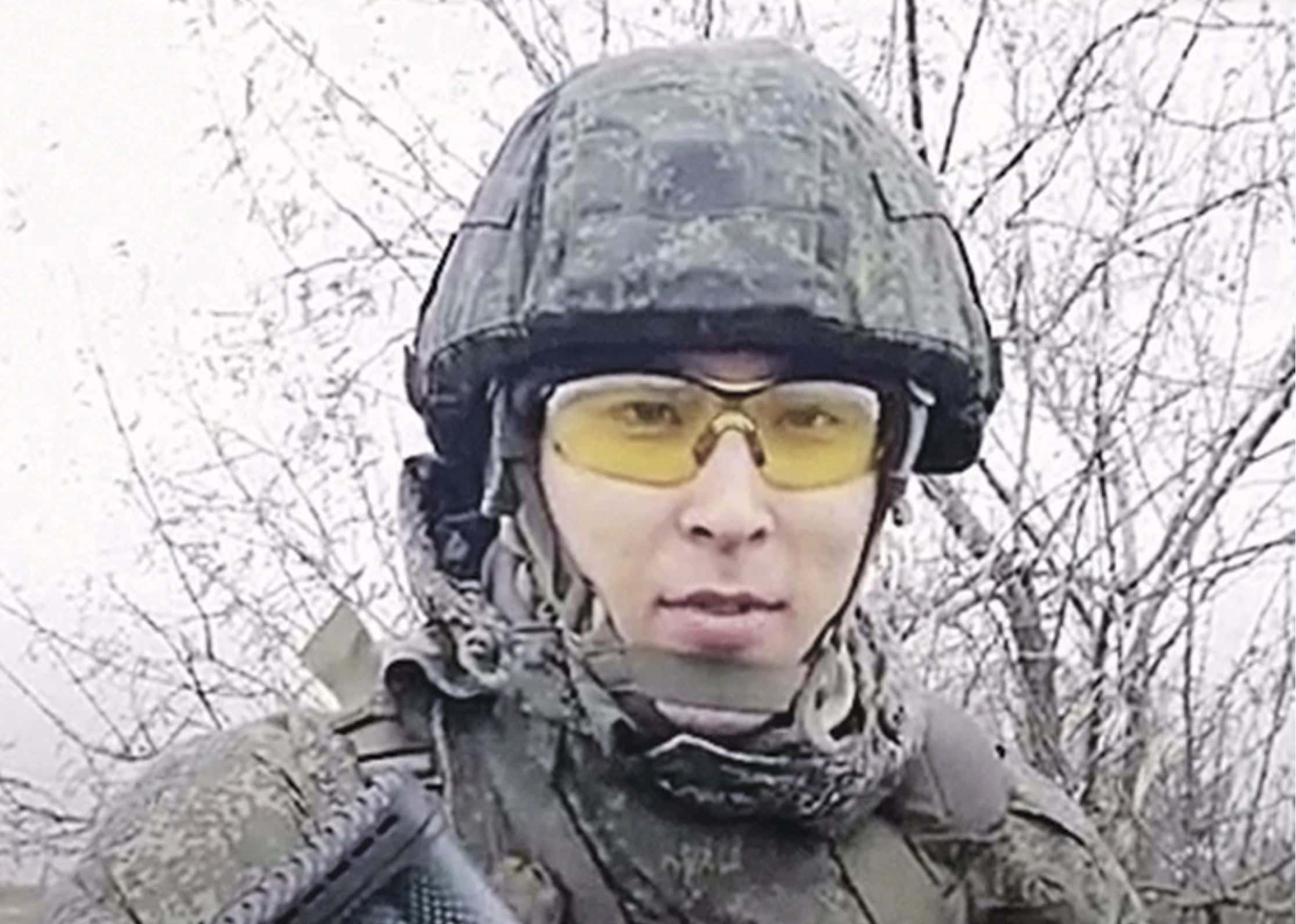 «Ъ»: Командир ВДВ и автор «патриотических» стихов похитил свою любовницу, зарезал и взорвал. Он испугался, что она скажет об их связи жене