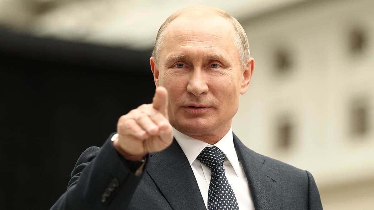 Владимир Путин захотел создать новую валюту