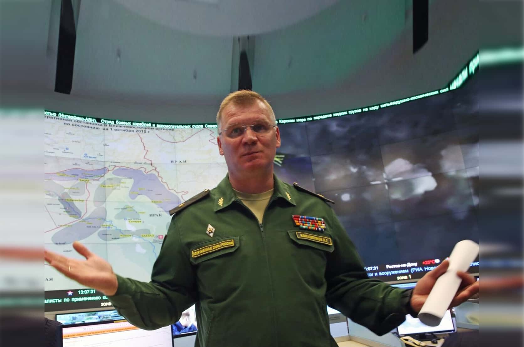 На два фронта: российские политики и пропагандисты открыто критикуют Минобороны