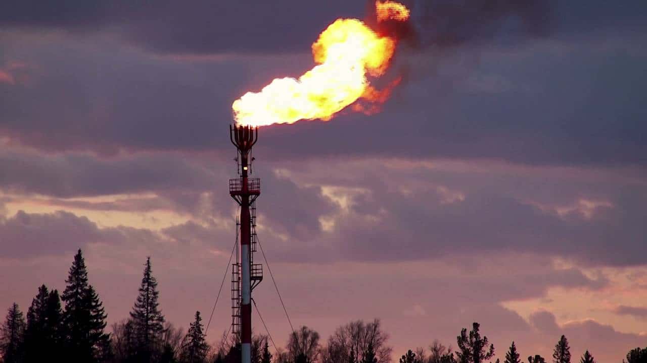 США смягчили условия механизма предельных цен на российскую нефть