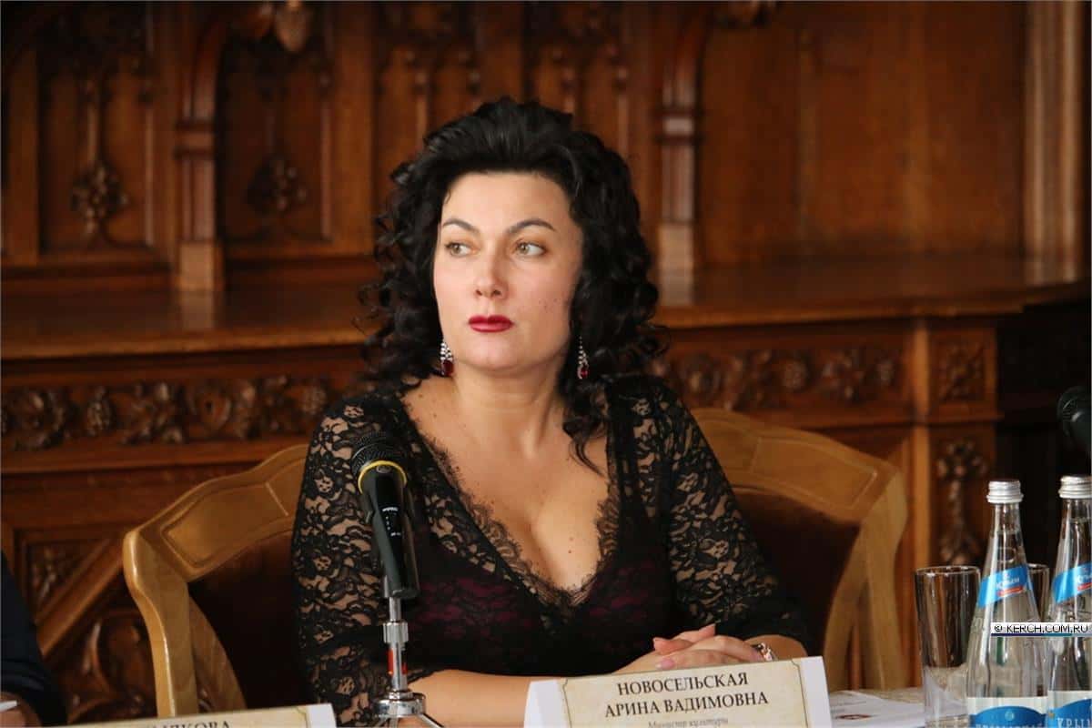 Бывшая министр культуры Крыма, отбывающая срок за коррупцию, подала заявление на участие в войне 