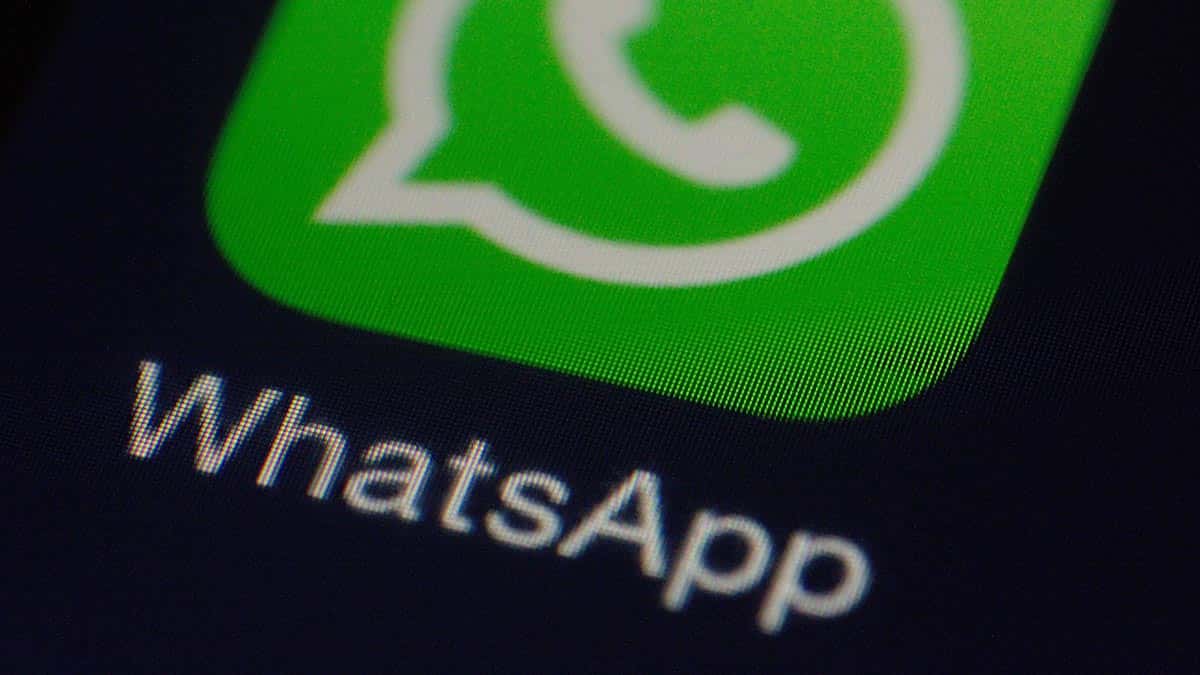 Боты объявили о будущей блокировке WhatsApp, такая же кампания проводилась перед блокировкой YouTube — «Ботнадзор»