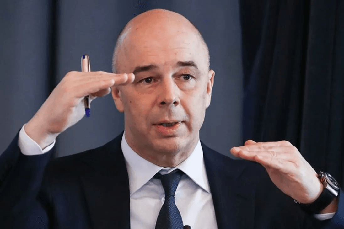 Дефицит бюджета России резко снизился из-за роста нефтегазовых доходов