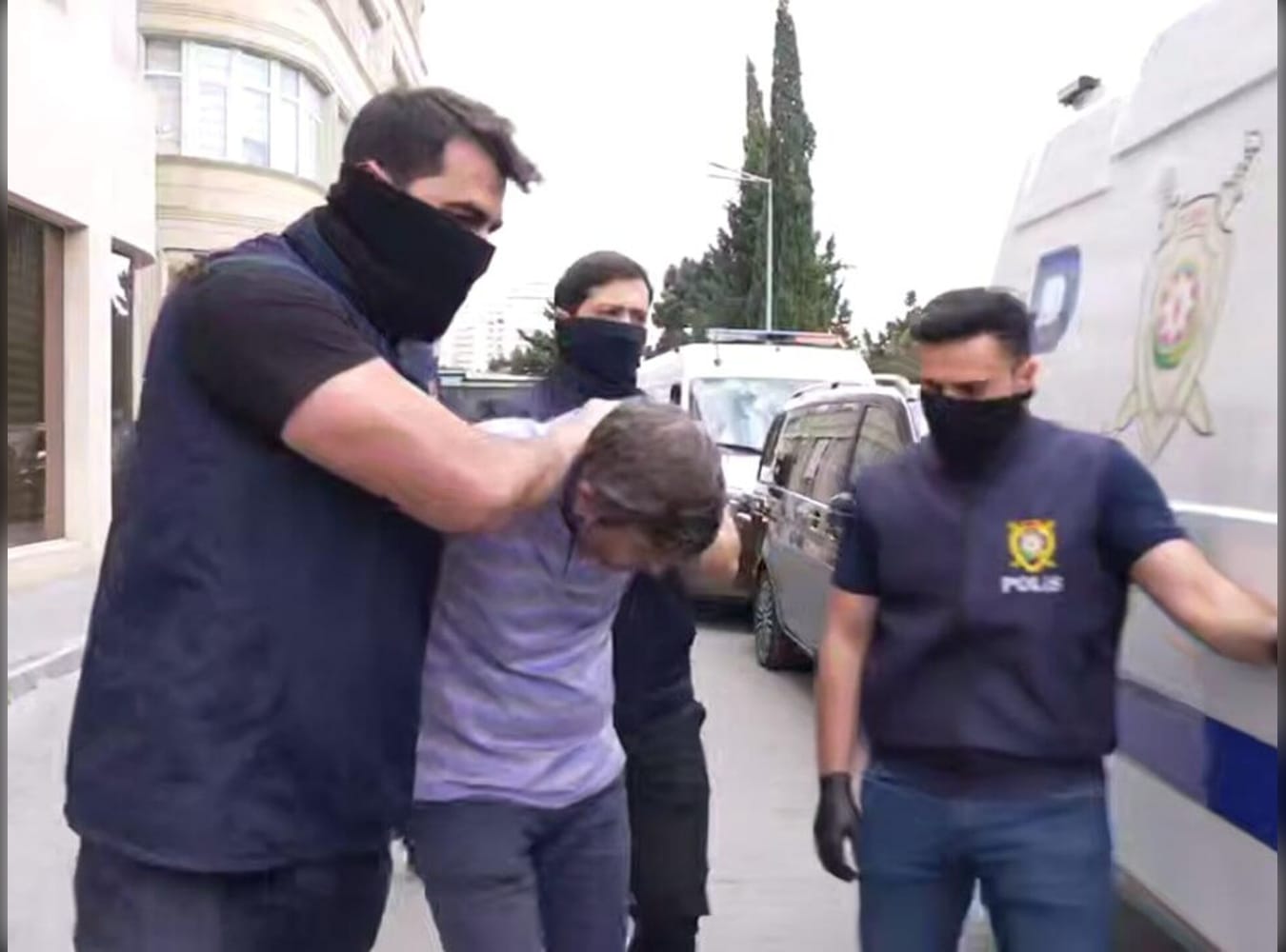 Директор и шеф-редактор «Sputnik Азербайджан» арестованы в Баку на четыре месяца по делу о связях с ФСБ