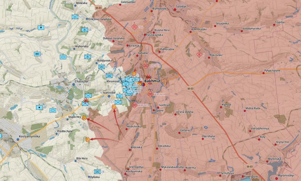 Россия применяет кассетные авиабомбы, снабжение Бахмута под угрозой, метеорит над Киевом. Что происходит на фронте