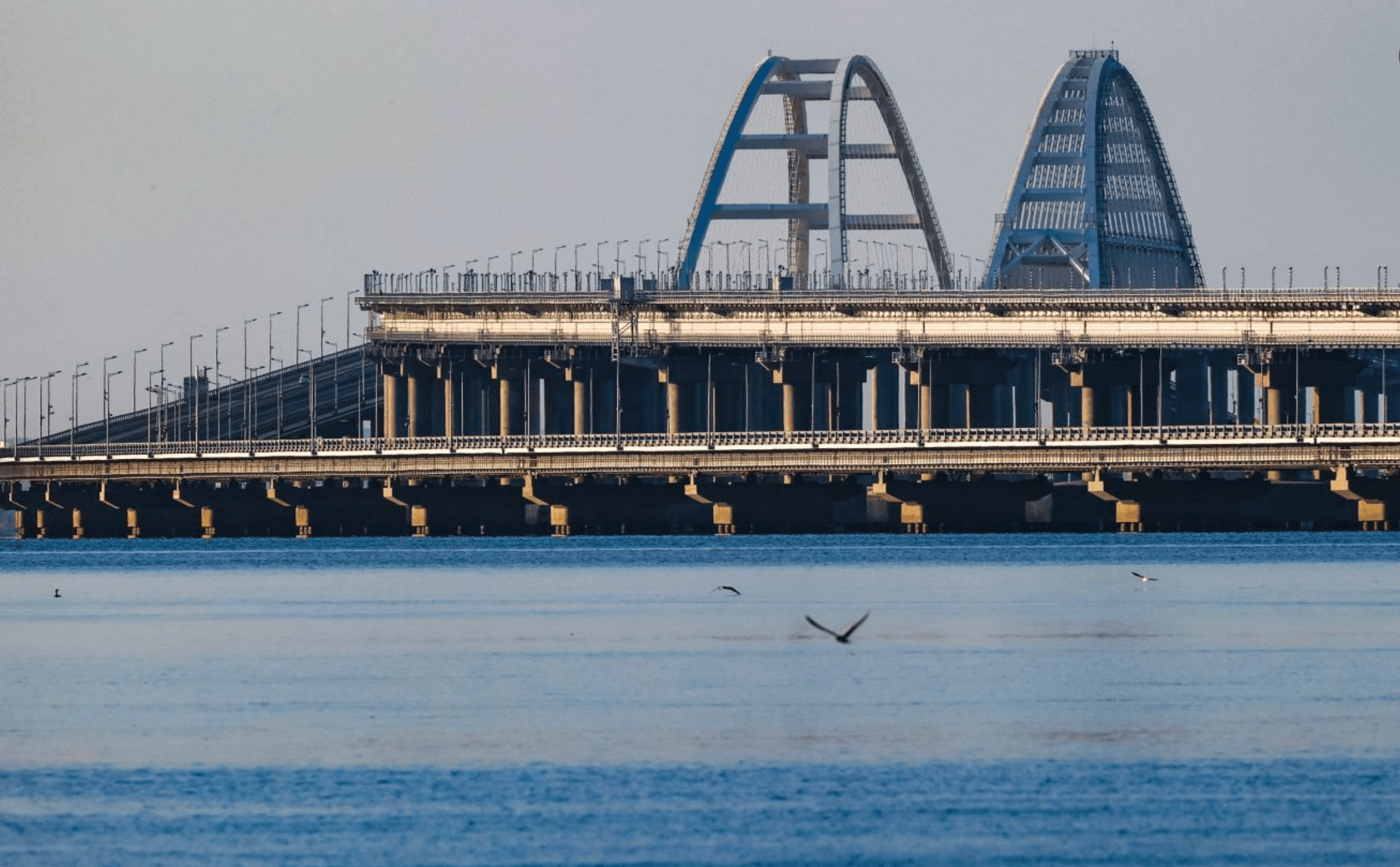 Движение легковых автомобилей в Крыму обещают запустить при помощи парома