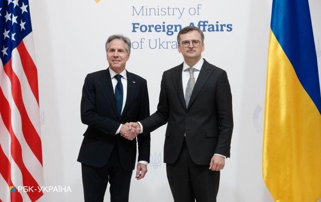 Госсекретарь США Блинкен объявил о выделении Украине $2 млрд на закупку оружия и инвестиции в украинскую оборонную промышленность