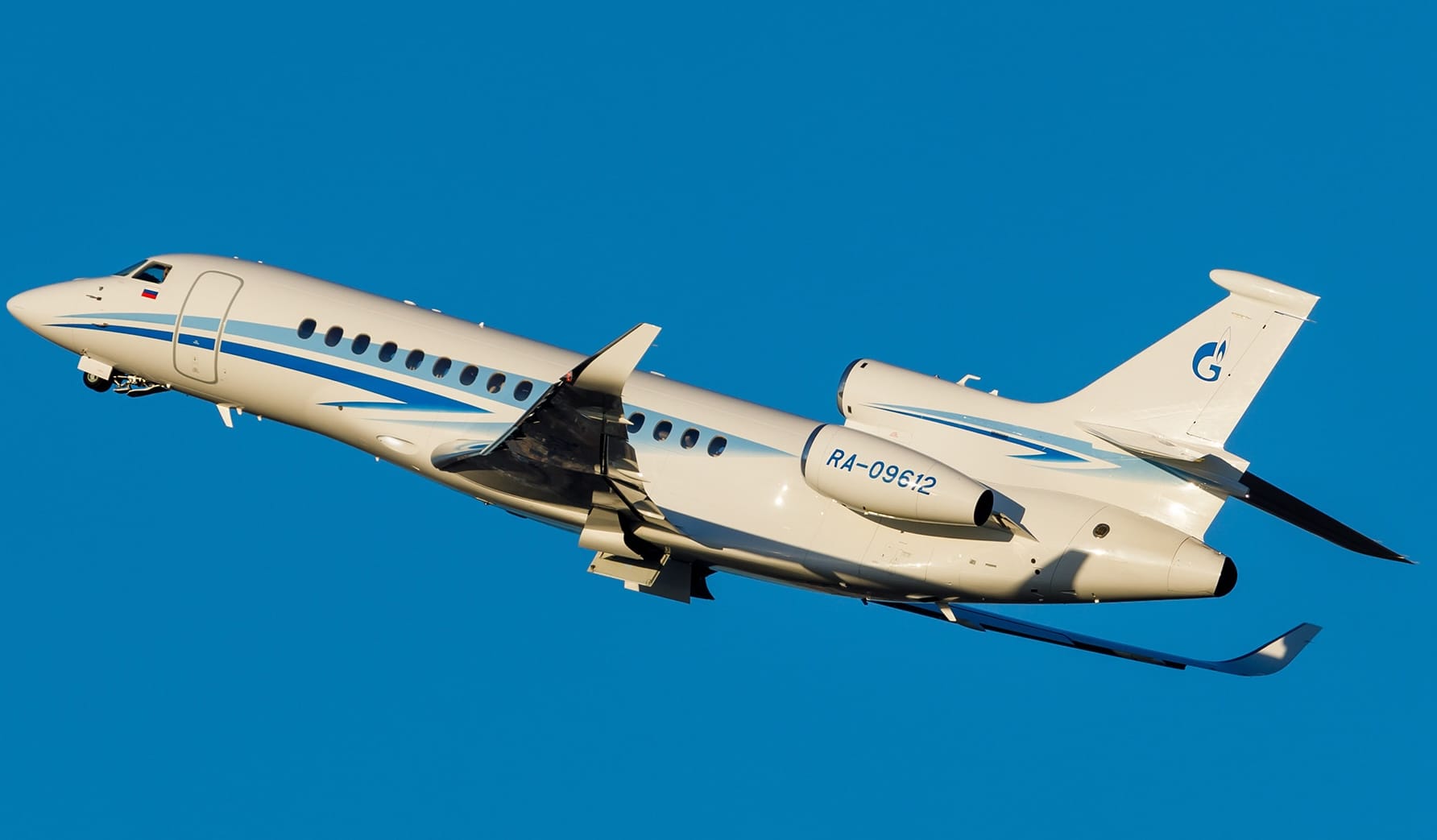 Родственники Алексея Миллера летают на курорты на бизнес-джетах «Газпрома»