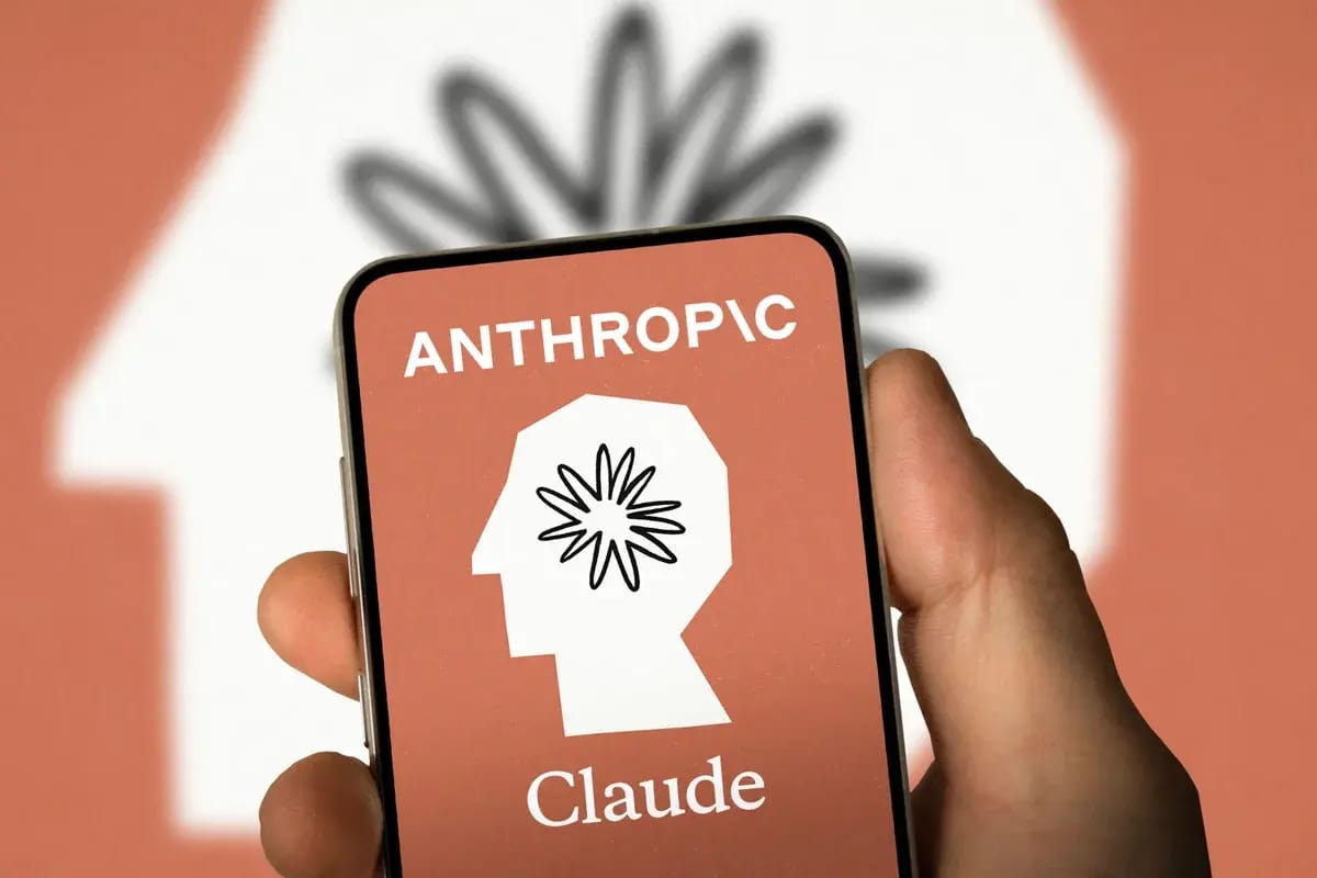 Anthropic обнаружила «эмоциональные векторы» в Claude и научилась управлять ими, чтобы снизить склонность модели к нежелательному поведению