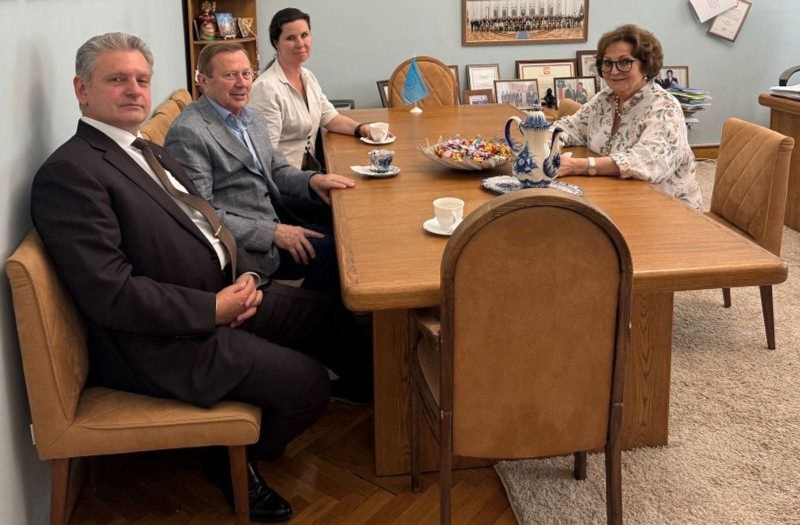 Malinov and Tatiana Bokova, a “Russophile” from France, at a meeting with Ekaterina Lakhovaya, head of the Union of Women of Russia