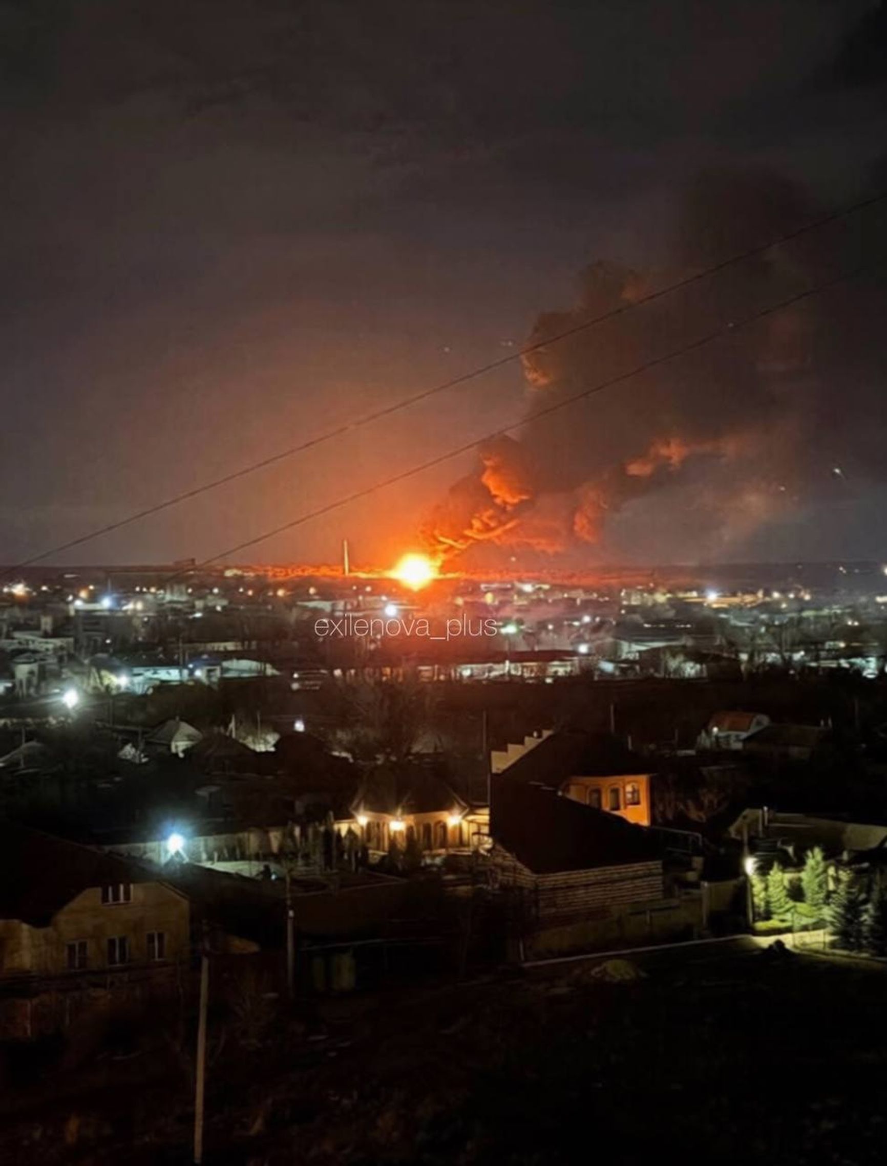 Последствия украинского удара по нефтебазе в Луганске в ночь на 27 февраля 2026 года