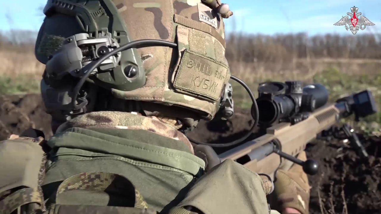 Снайпер 155 бригады морской пехоты, 2023 год. Источник: Министерство Обороны РФ. 